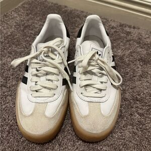 Adidas Originals Sambae Sneakers In White And Black